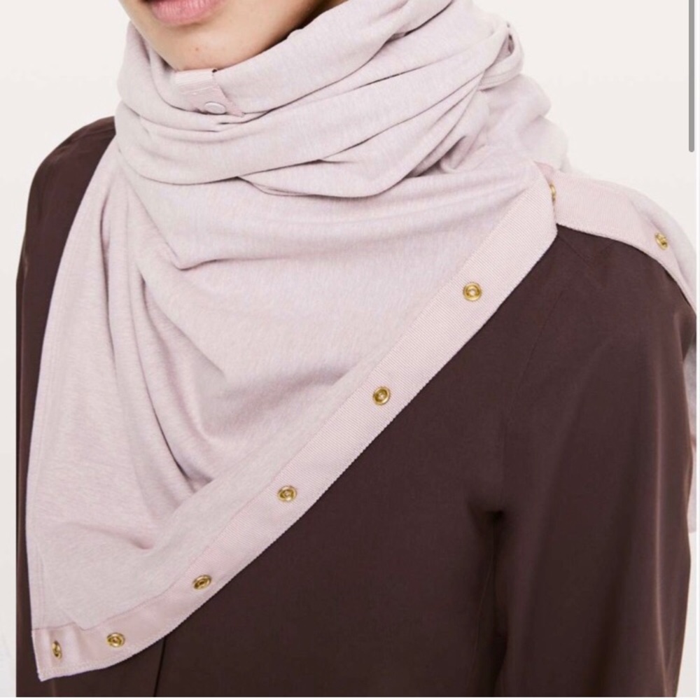 Lululemon Scarf
